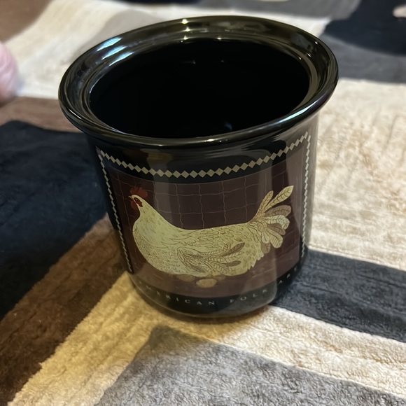 Warren Kimble Folk Art Storage Container with Lid. - Picture 3 of 10